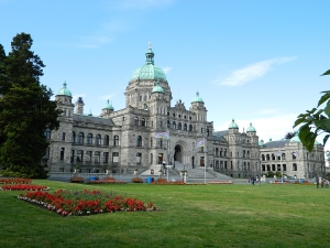image of the bc parliament building in victoria