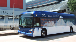 photograph of a zero emission bus made by Manitoba based e-bus maker New Flyer